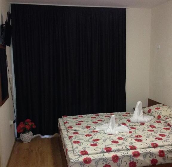 Standard room with outdoor bath, Guest House Natali