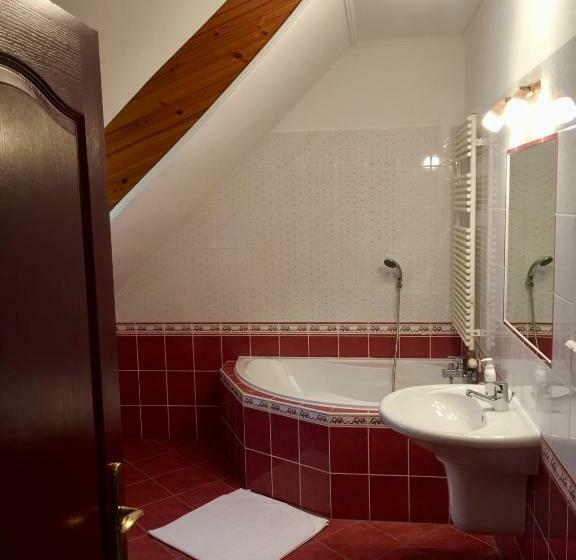 Номер Стандарт Совместная Ванная, Nyugalom Szigete Vendégház Szigliget