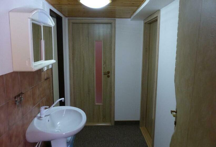 패밀리 룸, Pension Popelka