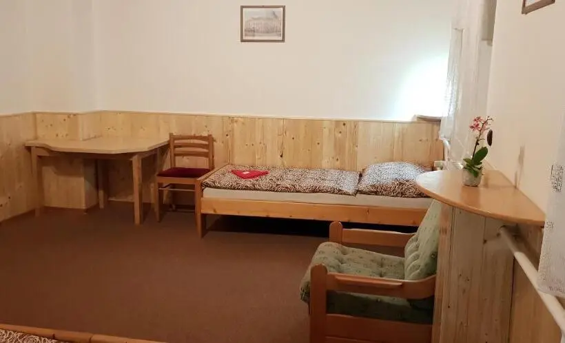 スタンダード４人部屋, Pension Popelka