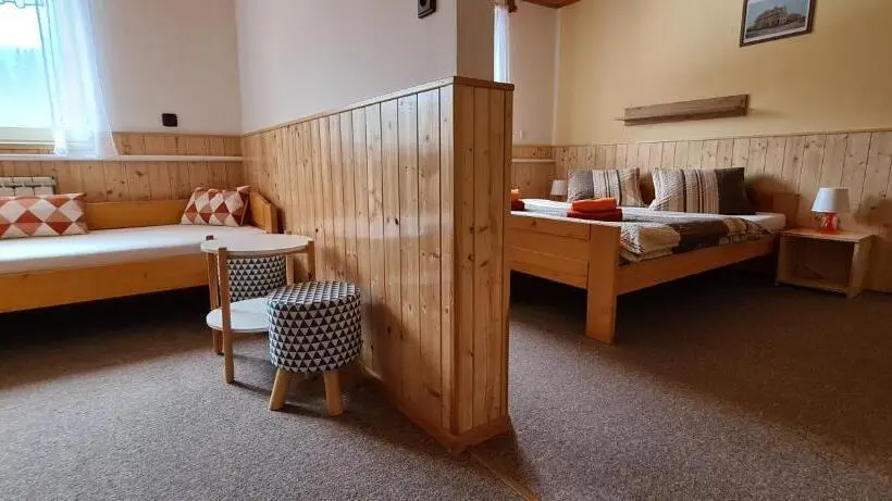 スタンダード４人部屋, Pension Popelka