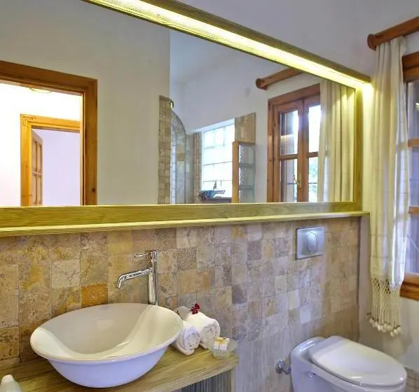 آپارتمان 1 خوابه, Villa Vali