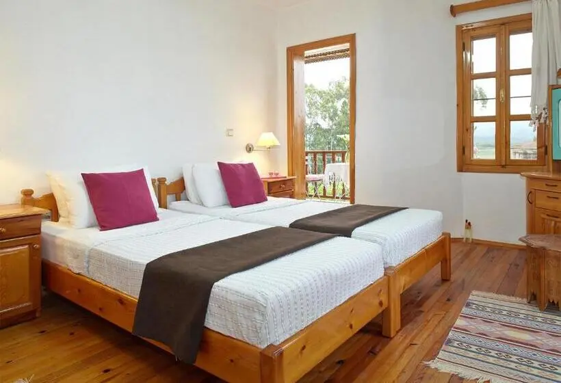 ویلای 3 خوابه, Villa Vali