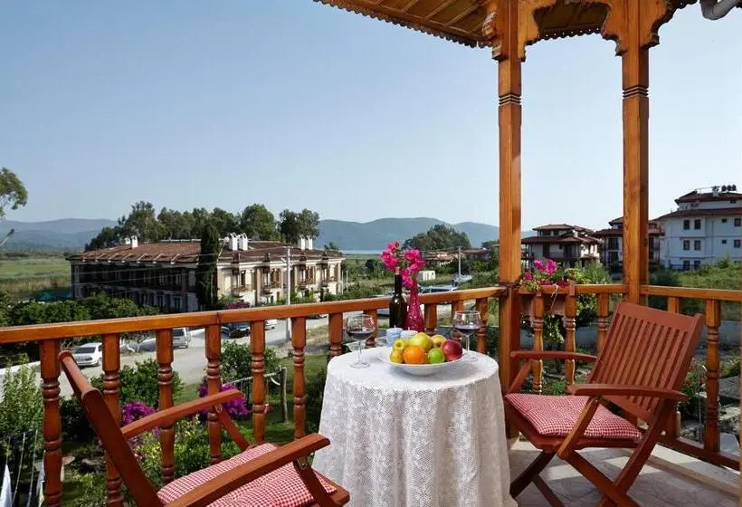 ویلای 3 خوابه, Villa Vali