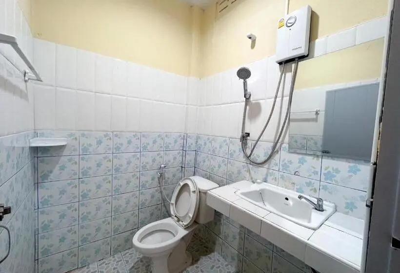 Economy-huone, Aiem Sa Ard At Kohlarn