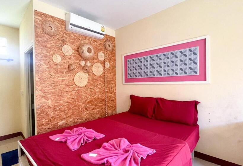 חדר אקונומי, Aiem Sa Ard At Kohlarn