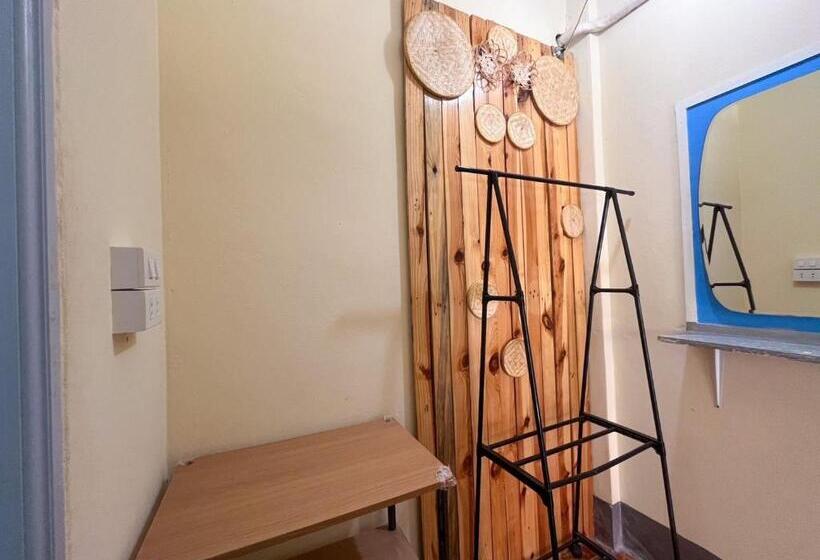 エコノミールーム, Aiem Sa Ard At Kohlarn