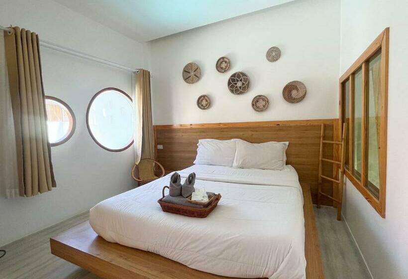 デラックスルーム, Aiem Sa Ard At Kohlarn