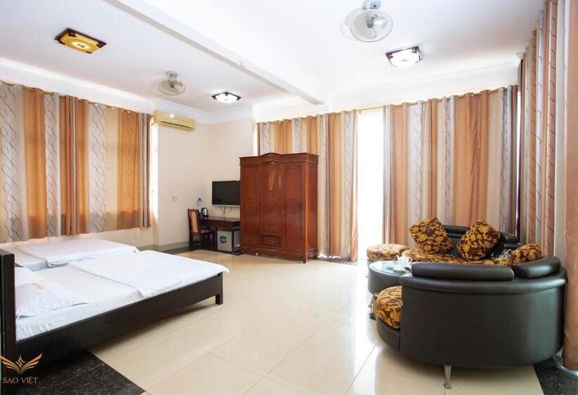 اتاق لوکس چهار تخته, Sao Việt Hotel Vinh