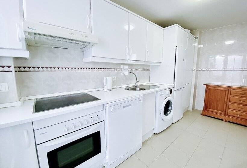 דירת שלושה חדרים, Serinamar  Los Naranjos De Marbella