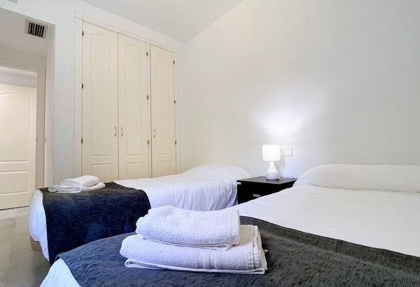דירת סופריור  חדרי שינה, Serinamar  Los Naranjos De Marbella