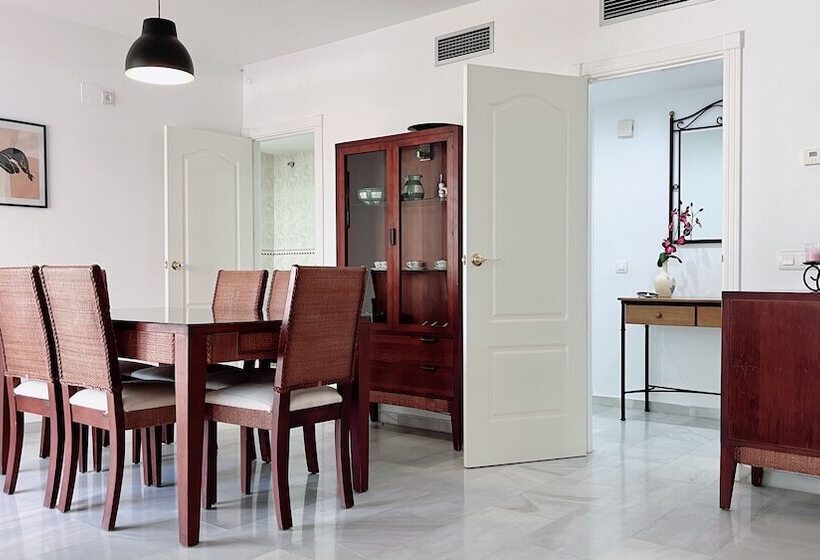 דירת סופריור  חדרי שינה, Serinamar  Los Naranjos De Marbella