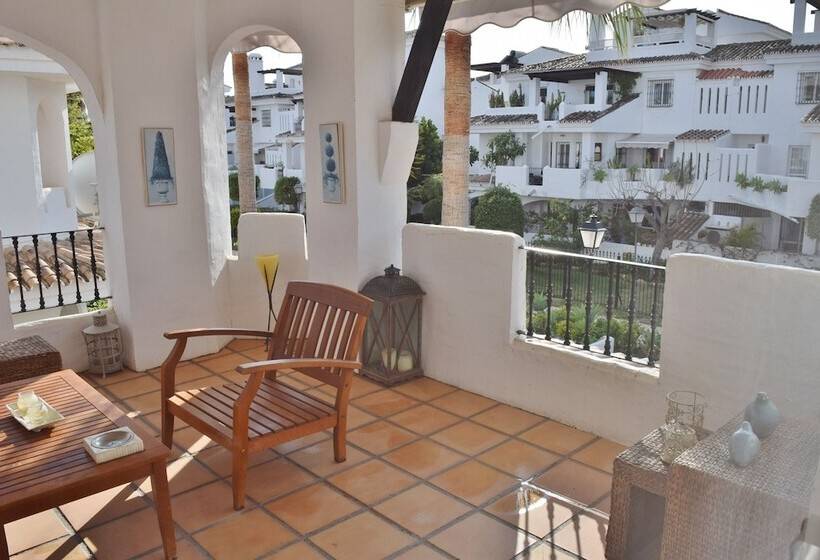 דירת 2 חדרים סופריור, Serinamar  Los Naranjos De Marbella