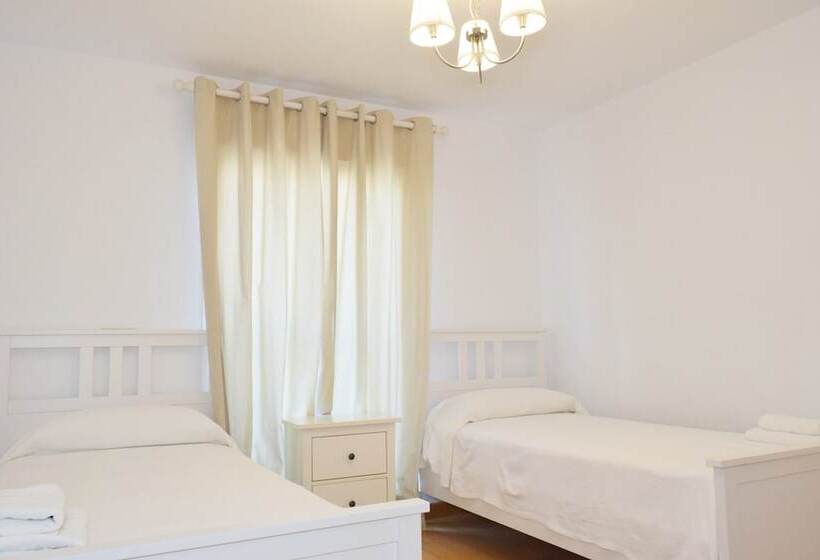 Дом 4 Спальни, Serinamar  Los Naranjos De Marbella
