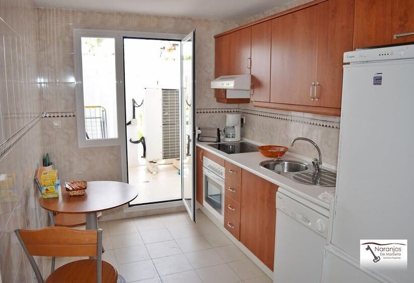 Апартаменты 2 Спальни, Serinamar  Los Naranjos De Marbella