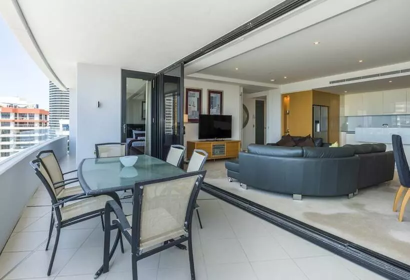 آپارتمان 2 خوابه, Aria Apartments