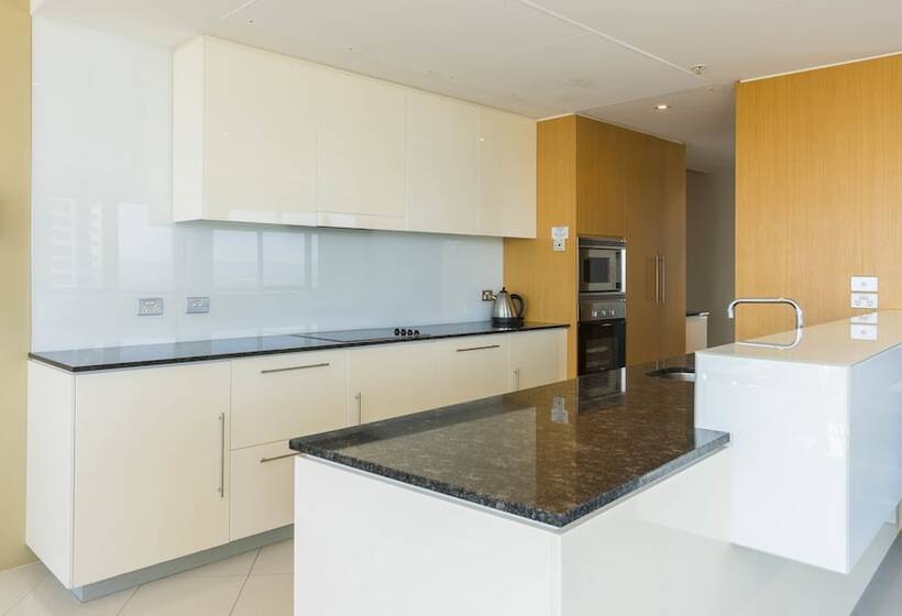 آپارتمان 3 خوابه, Aria Apartments