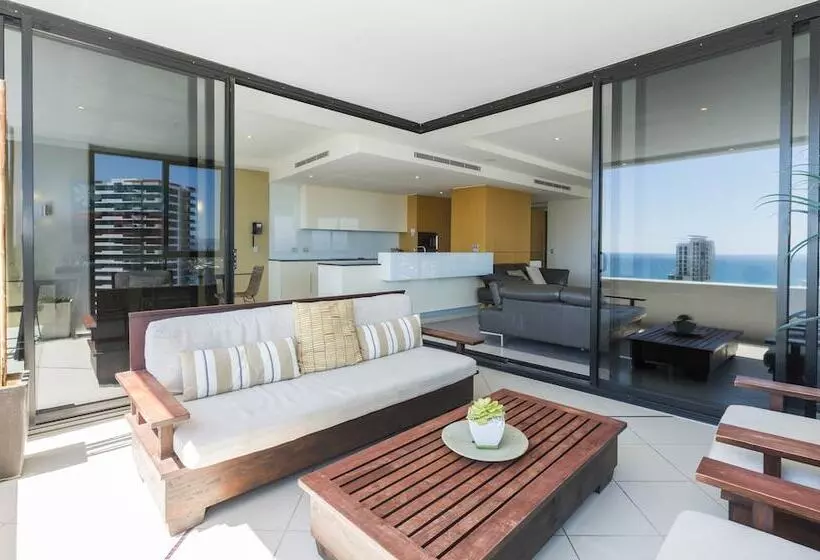 آپارتمان 3 خوابه, Aria Apartments