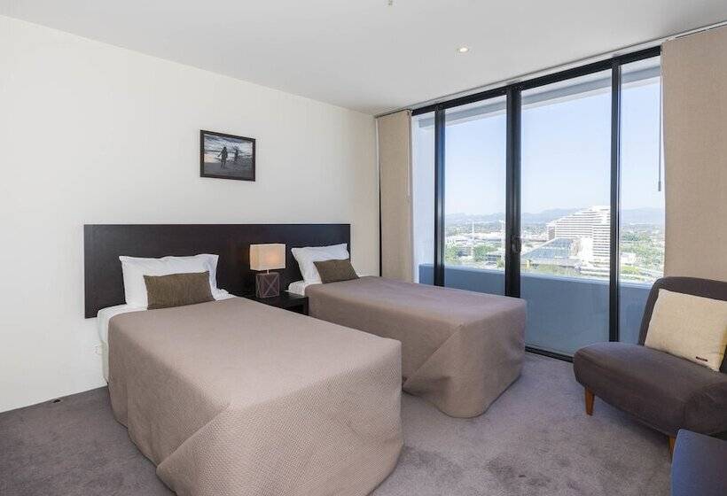 דירת שלושה חדרים, Aria Apartments