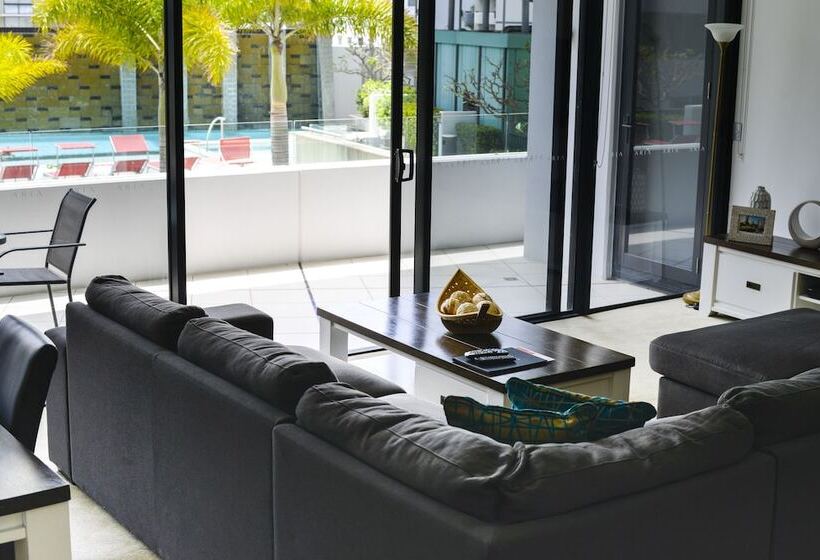 2 Bedroom Apartment Pool View, Aria Apartments