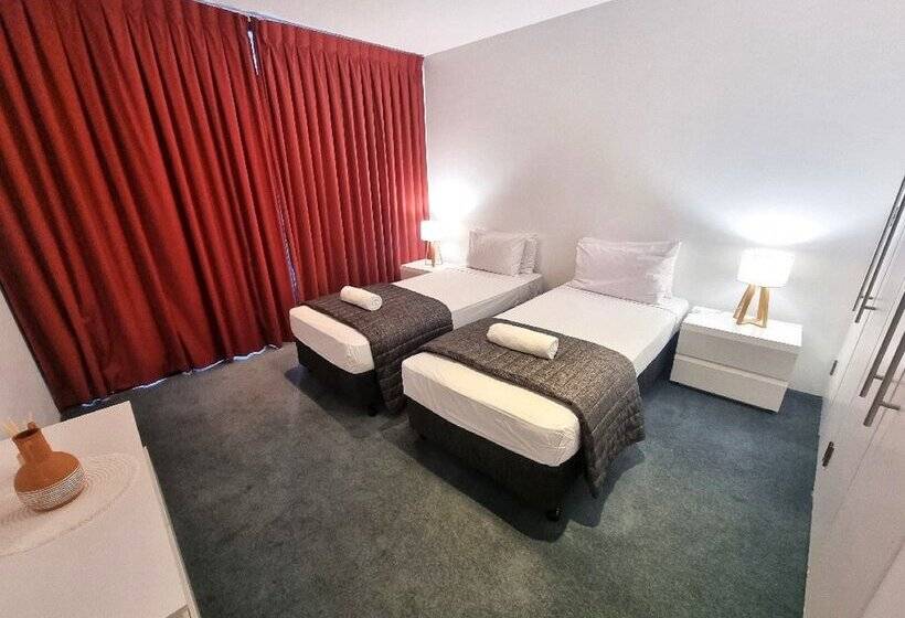 3 Bedroom Apartment Pool View, Aria Apartments