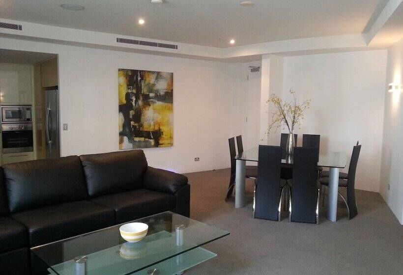 آپارتمان 3 خوابه, Aria Apartments