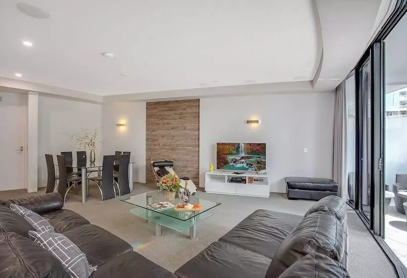 آپارتمان 3 خوابه, Aria Apartments