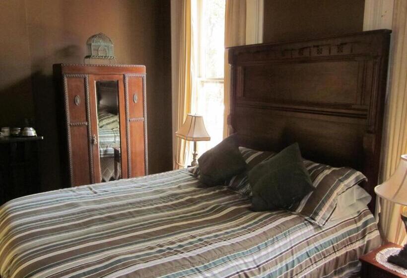 Номер Стандарт Совместная Ванная, Baer House Inn