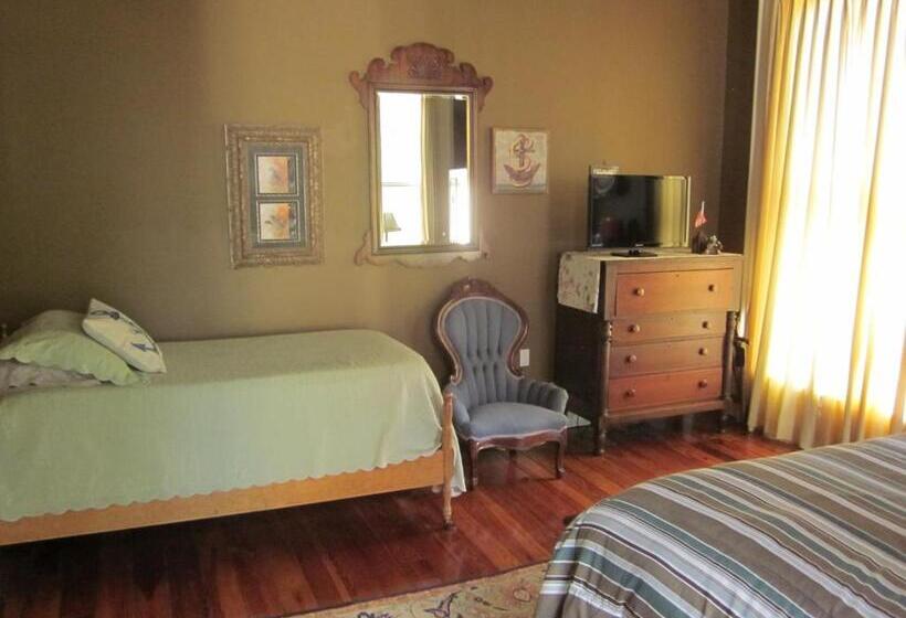 Номер Стандарт Совместная Ванная, Baer House Inn