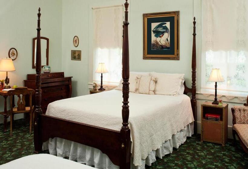 标准间, Devereaux Shields House