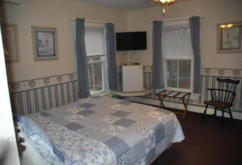 اتاق استاندارد, Echo Lake Inn