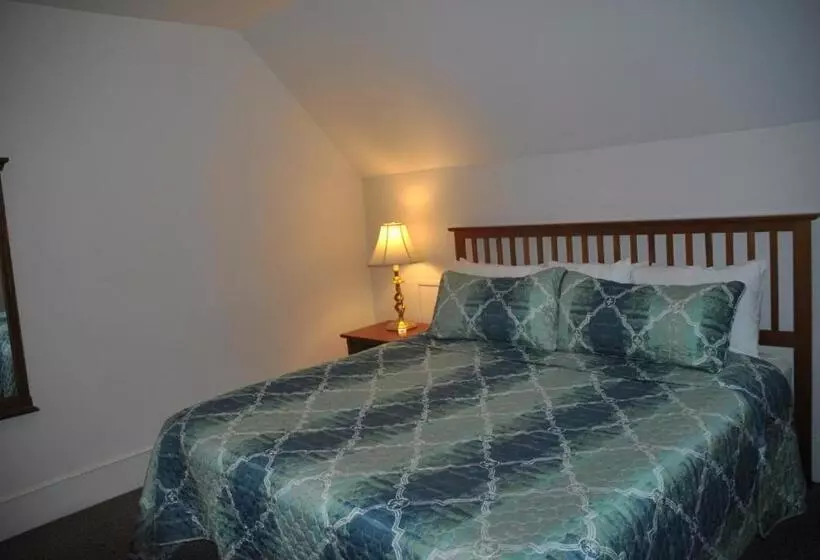 3ベッドルームスイート, Echo Lake Inn