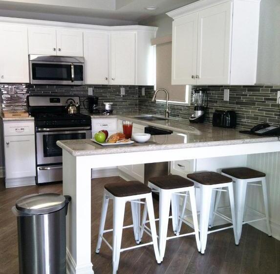 スイート, Newport Beach