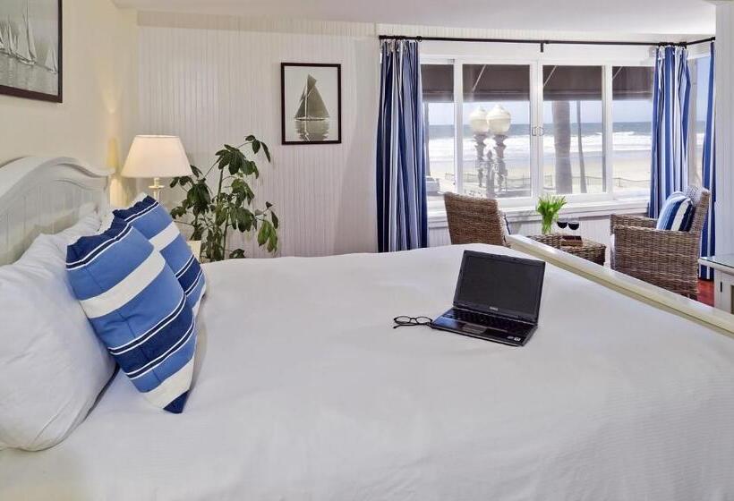 オーシャンビュースタンダードルーム, Newport Beach