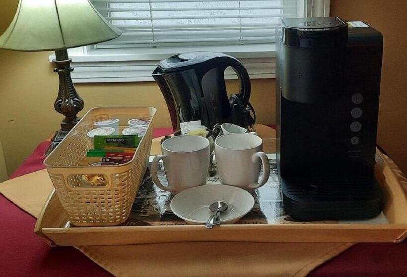 اتاق پرمیوم, The Beacon Inn At Sidney