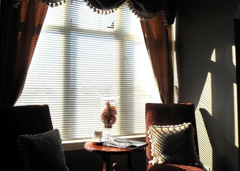 سوییت, The Beacon Inn At Sidney