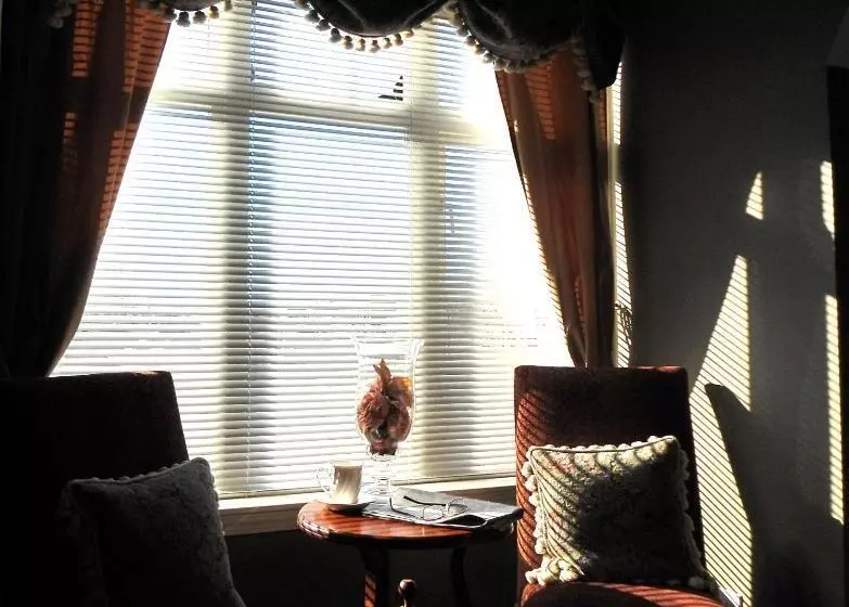 スイート, The Beacon Inn At Sidney
