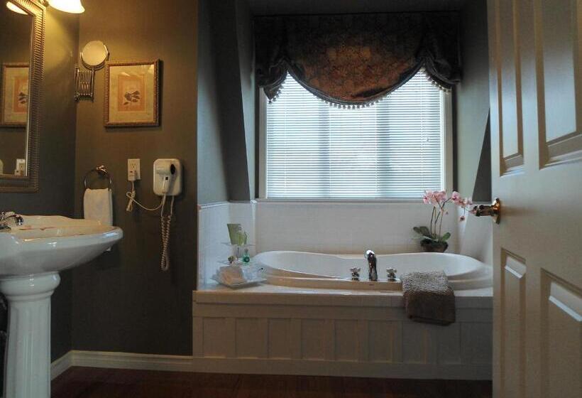 سوییت, The Beacon Inn At Sidney