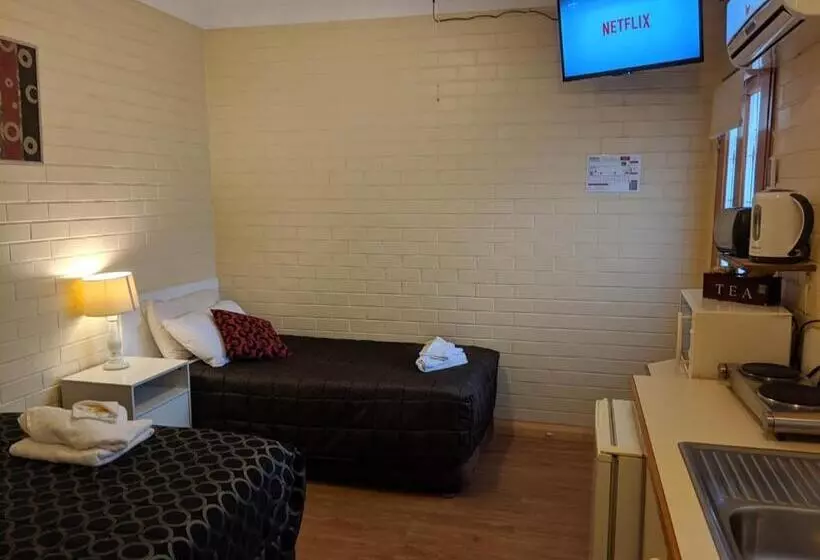 Deluxe-perhehuone, Bondi Motel