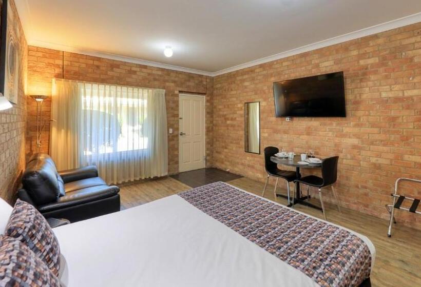 חדר סטנדרט עם ג'קוזי, Bridges On Meninya Motel & Apartments