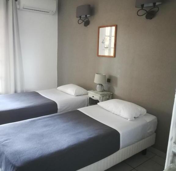 Номер Стандарт Вид на Море с Террасой, Auberge Ferayola