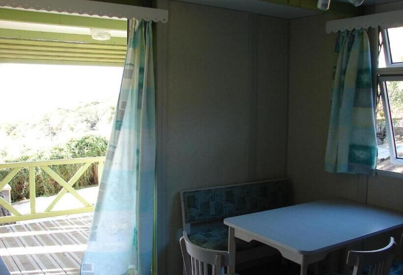 בית, חדר שינה 1, Auberge Ferayola