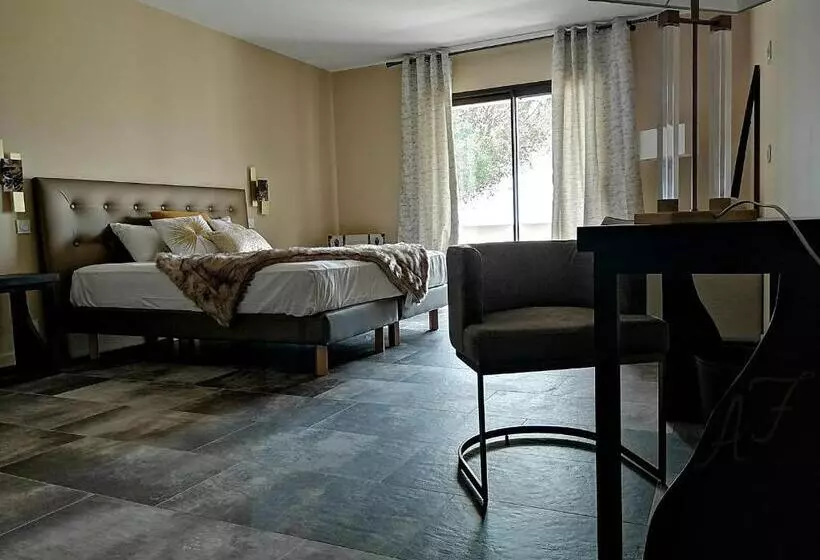 オーシャンビュースーペリアールーム, Auberge Ferayola