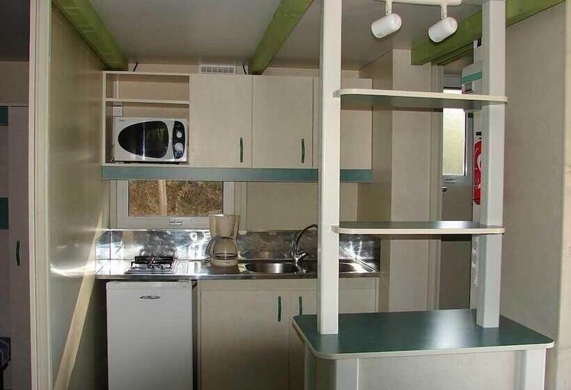 Дом 1 Спальня, Auberge Ferayola
