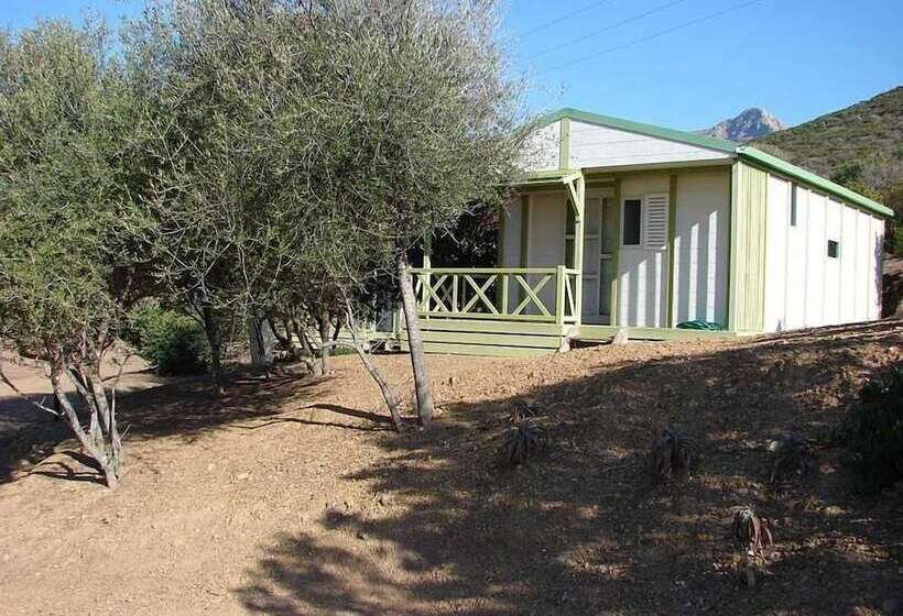 בית, חדר שינה 1, Auberge Ferayola