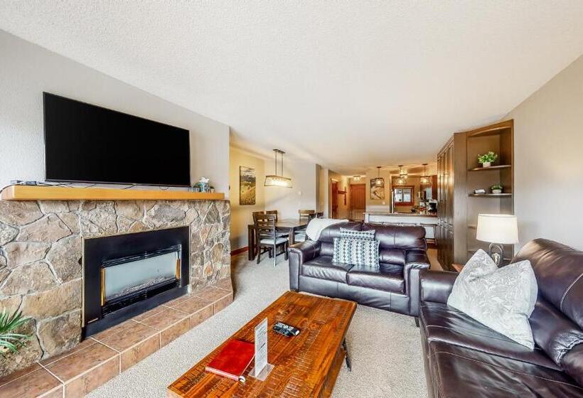 Апартаменты 2 Спальни, Breckenridge Ski Hideaway