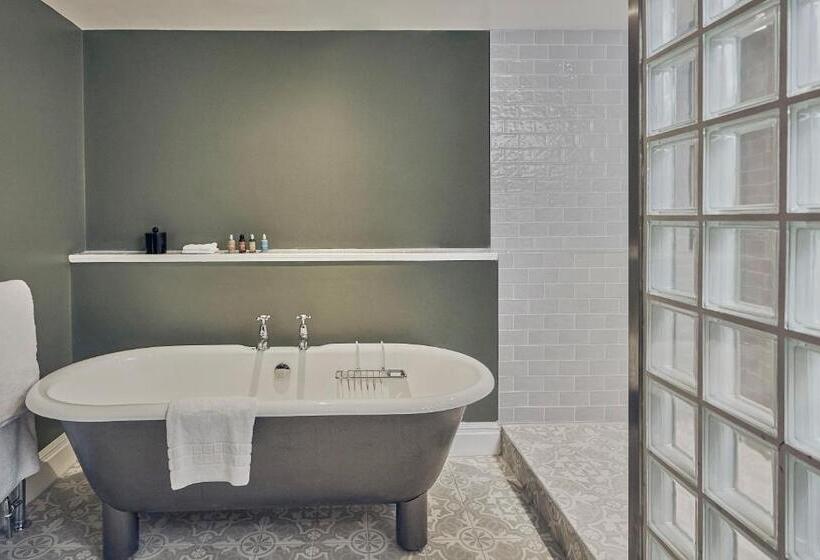 Люкс, Du Vin Birmingham