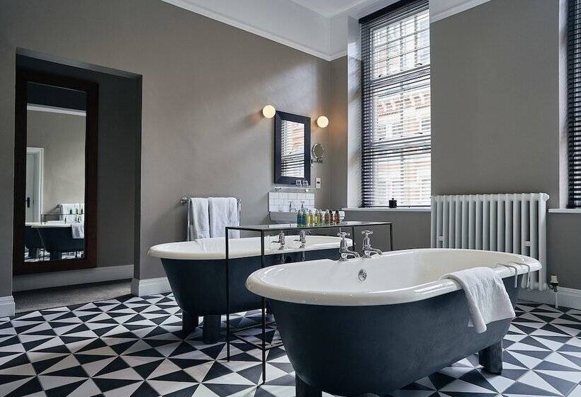 Люкс, Du Vin Birmingham