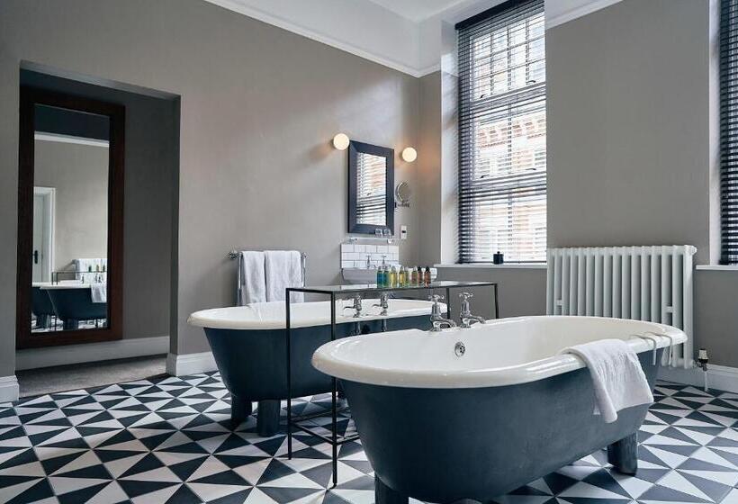 Люкс, Du Vin Birmingham