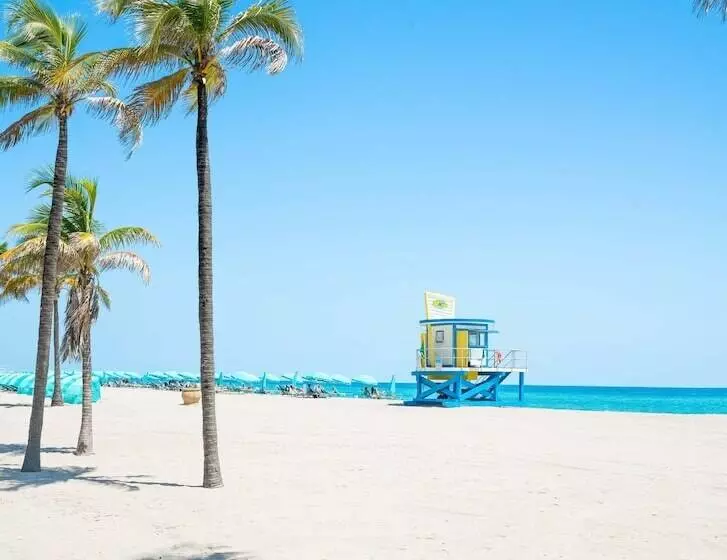 ２ダブルベッドのスタンダードルーム, Margaritaville Hollywood Beach Resort